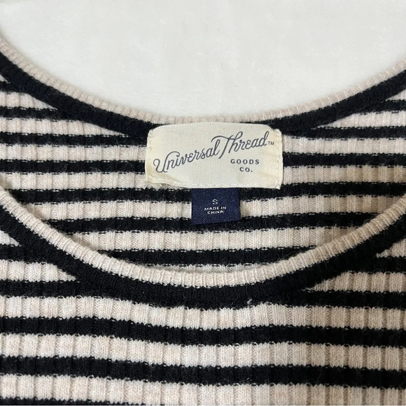 ARIZONA UNIVERSAL THREAD OLD NAVY Juniors 3 Long Sleeve Shirt Bundle XS/Small - Picture 3 of 15